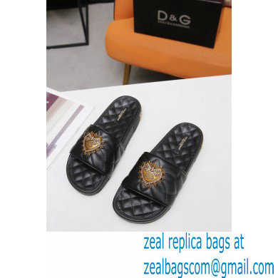 Dolce  &  Gabbana Matelasse Leather Beachwear Sliders Black with Devotion Heart 2021